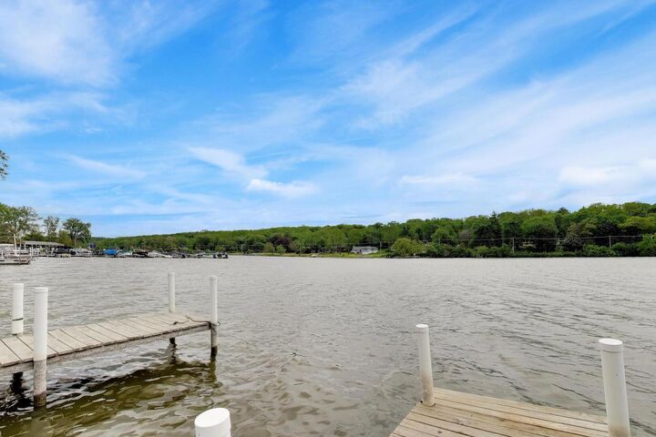 Property Photo: 701 N Harrison Street IL 60102