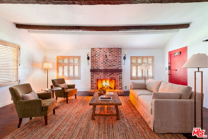 Property Photo:  2008 S Bedford Street  CA 90034 