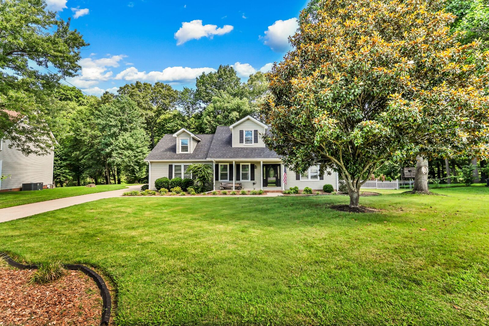 Property Photo: 3424 Clearwater Dr TN 37042