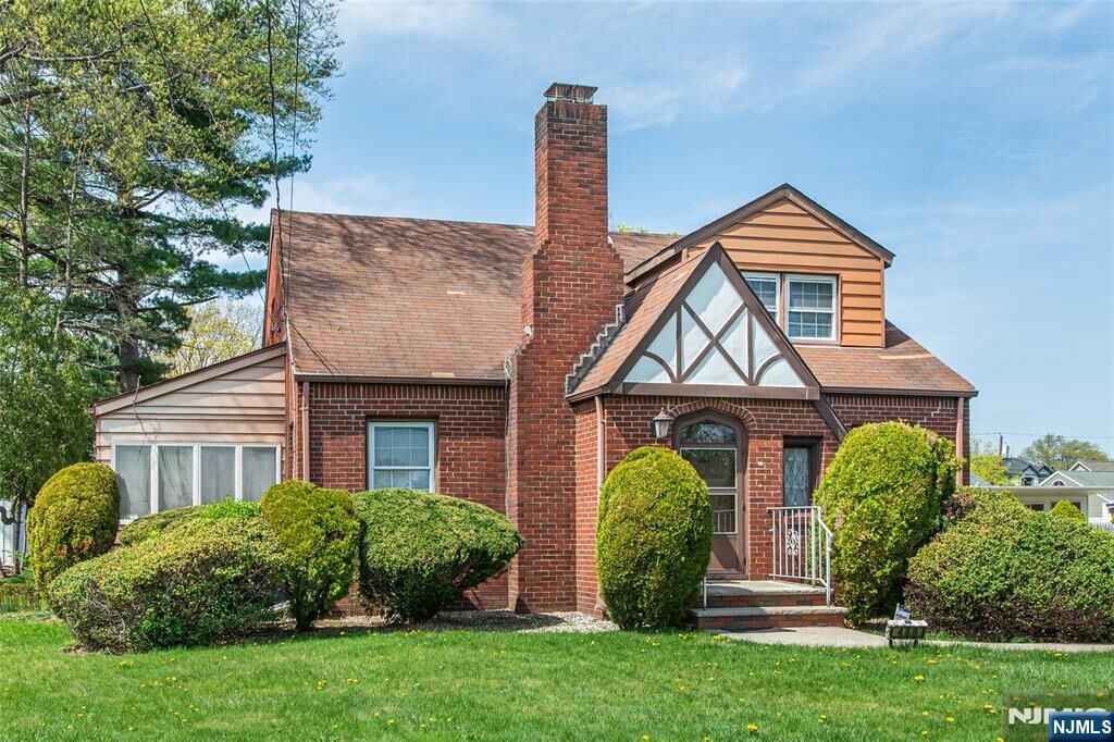 Property Photo:  488 Grove Street  NJ 07013 