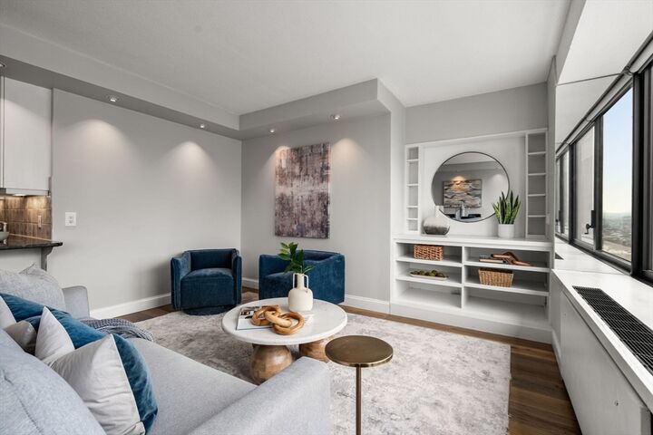 Property Photo:  65 East India Row 26H  MA 02110 