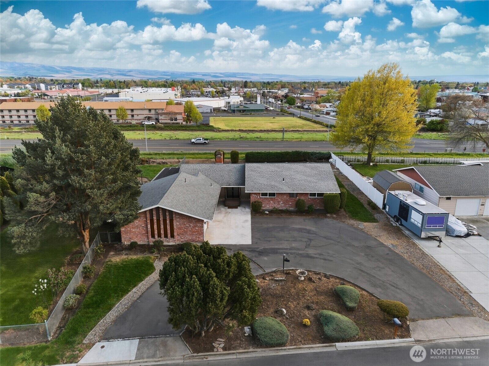 Property Photo: 2314 Frazier Drive WA 99362