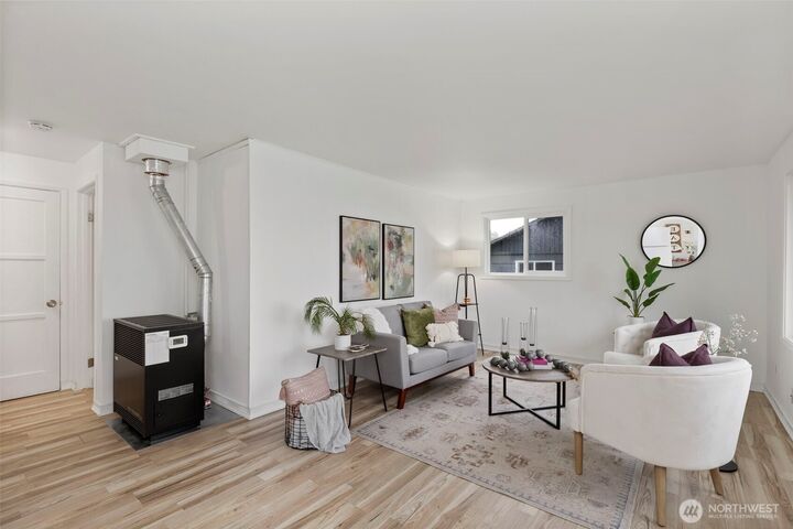 Property Photo: 3326 - 3328 Halverson Avenue WA 98310