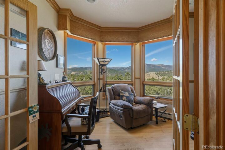 Property Photo:  465 N Skyline Drive  CO 81154 