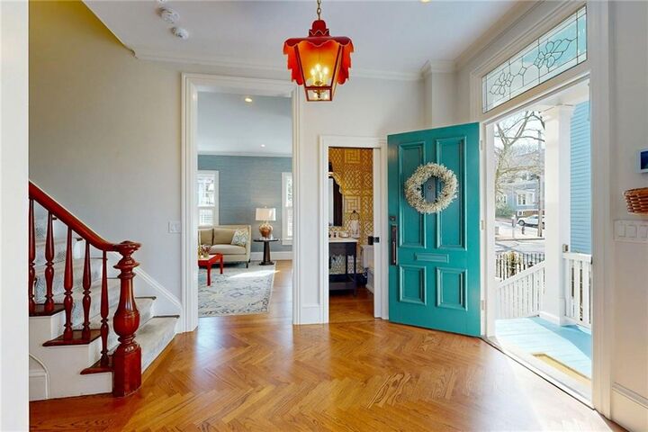 Property Photo:  18 Benefit Street  RI 02904 