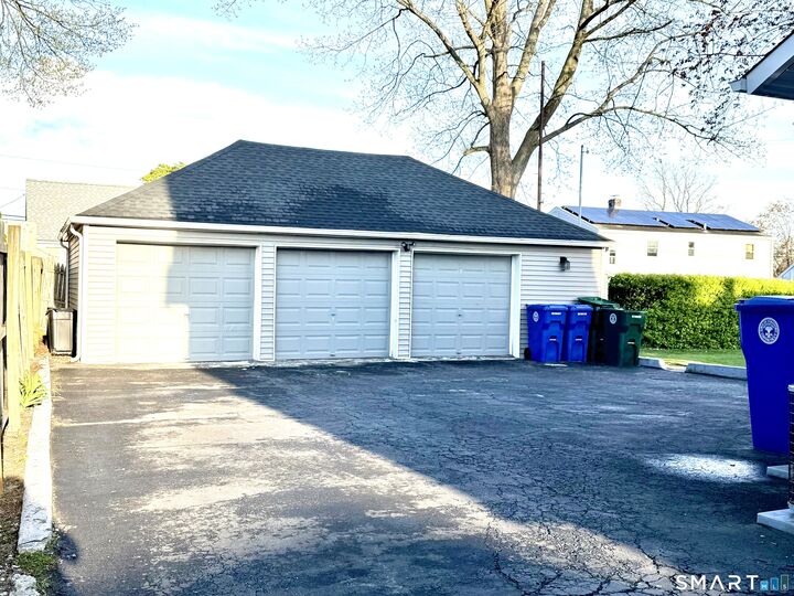 Property Photo:  7-9 Burritt Avenue  CT 06615 