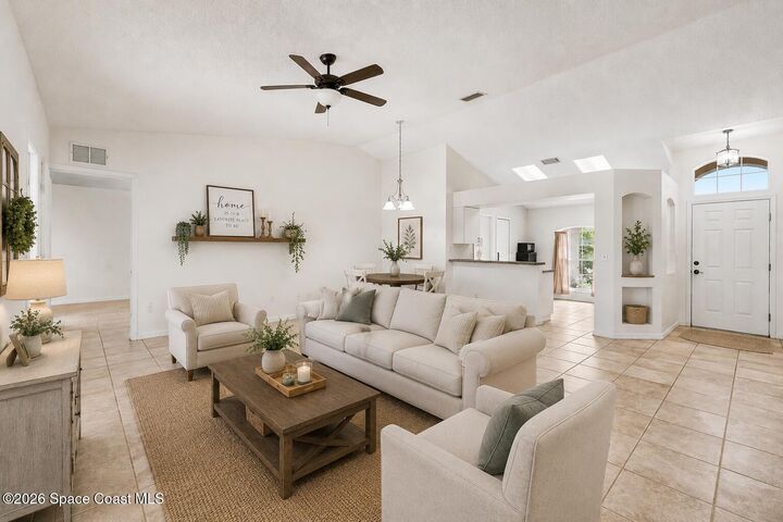 Property Photo: 1563 Hamilton Avenue SW FL 32908