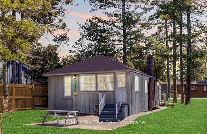 278 Coastline Drive — photo 1