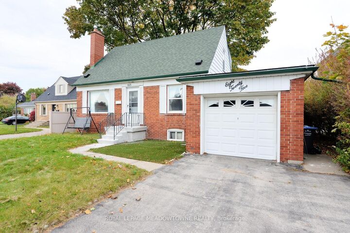 Property Photo: 825 North Service Road ON L4Y 1A2