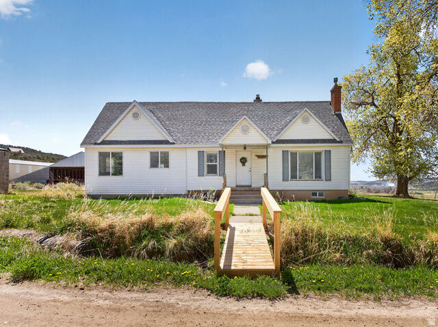 Property Photo: 11250 E 27000 N UT 84629