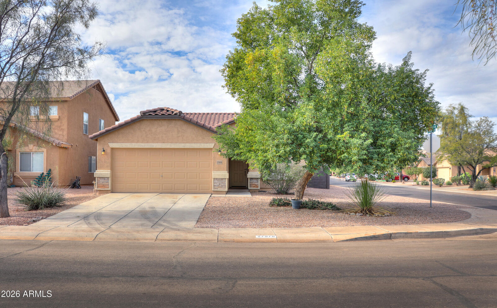 Property Photo:  27976 N Gold Lane  AZ 85143 