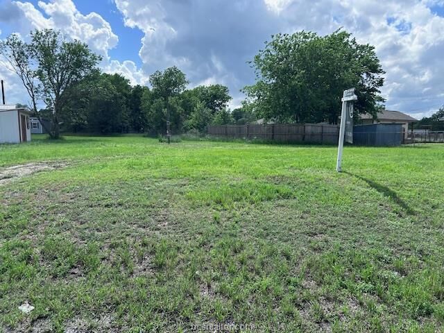 Property Photo:  1100 State Highway 36 S  TX 77836 