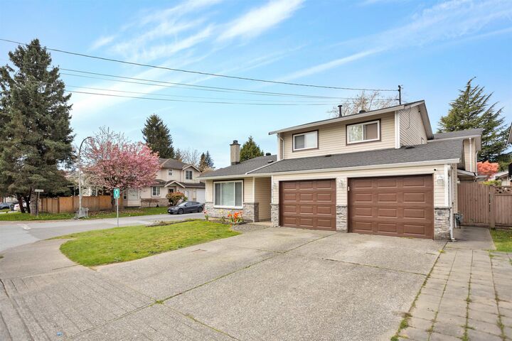 Property Photo: 6719 134 Street BC V3W 4S5