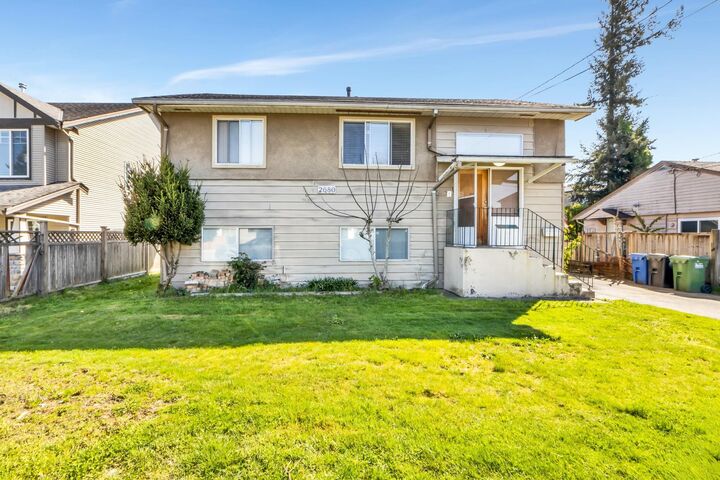 Property Photo: 2680 Victoria Street BC V2T 2T5