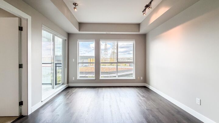 Property Photo: 10033 River Drive 307 BC V6X 0L1