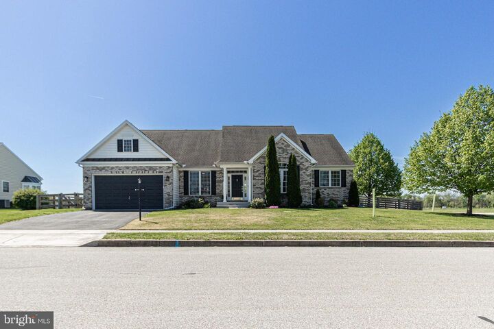 Property Photo:  165 Lynx Drive  PA 17331 