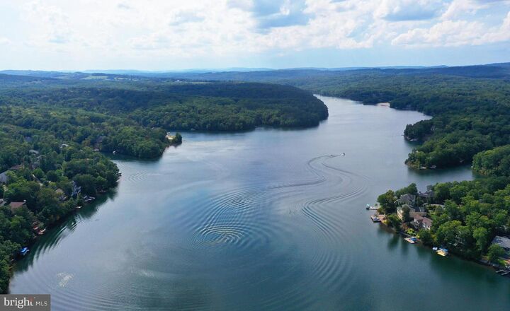 Property Photo:  128 - 130 Dogwood Drive  VA 22625 