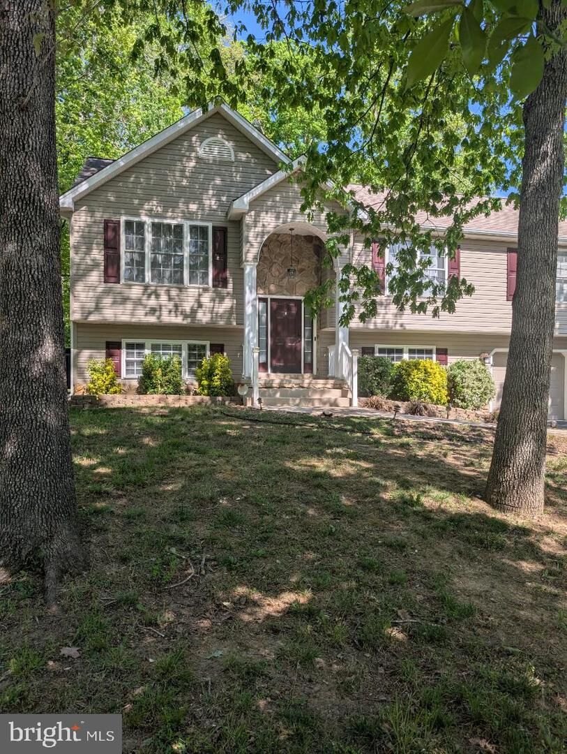 Property Photo:  305 Birdie Road  VA 22508 