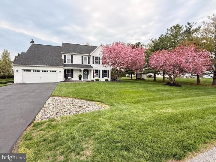 Property Photo:  105 Pegasus Court  DE 19701 