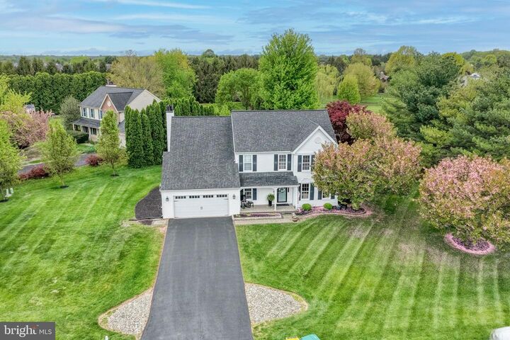 Property Photo:  105 Pegasus Court  DE 19701 