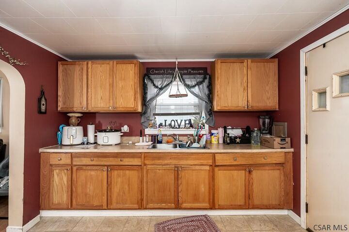 Property Photo:  1088-1090 Beaver Run Avenue  PA 15955 