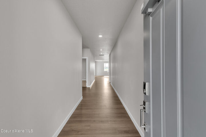 Property Photo:  6981 N Coeur Terre Blvd  ID 83815 