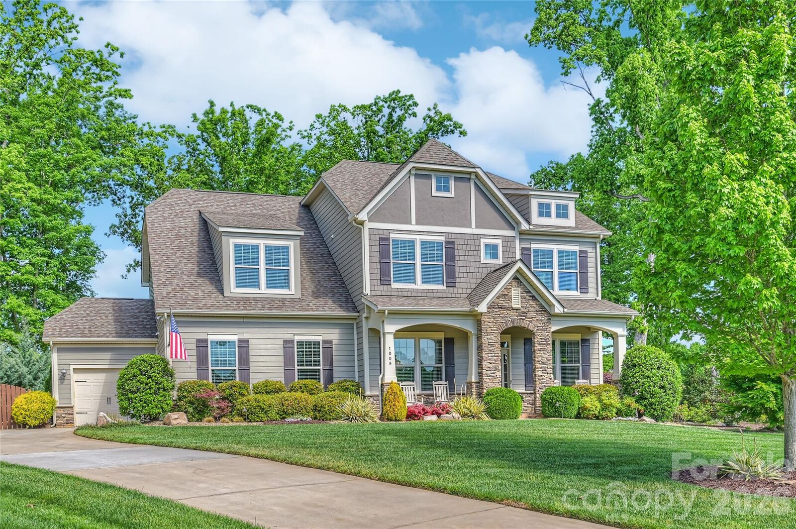 Property Photo:  1009 Marlebone Court  NC 28079 