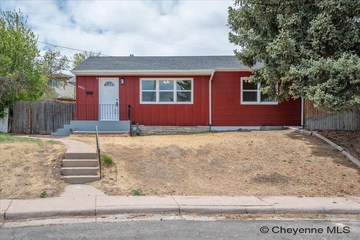 Property Photo:  2925 Holly Ct  WY 82001 