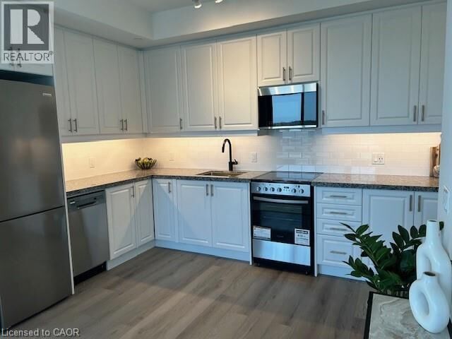 Property Photo: 2333 Khalsa Gate 703 ON L7M 0X7