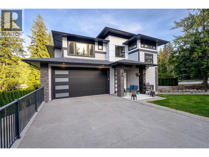 Property Photo: 2790 Mountview Drive BC V0E 1H1