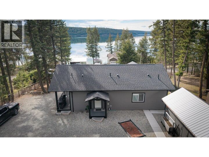 Property Photo: 3779 Emerald Crescent BC V0K 1T1
