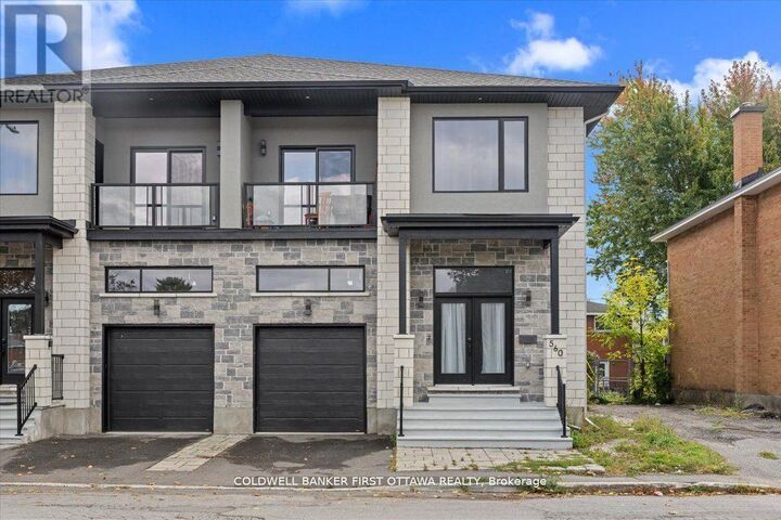 Property Photo:  562 Queen Mary Street  ON K1K 1W1 