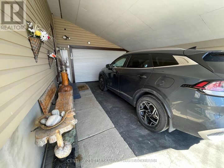 Property Photo:  357 Lawlor Street  ON P0J 1K0 