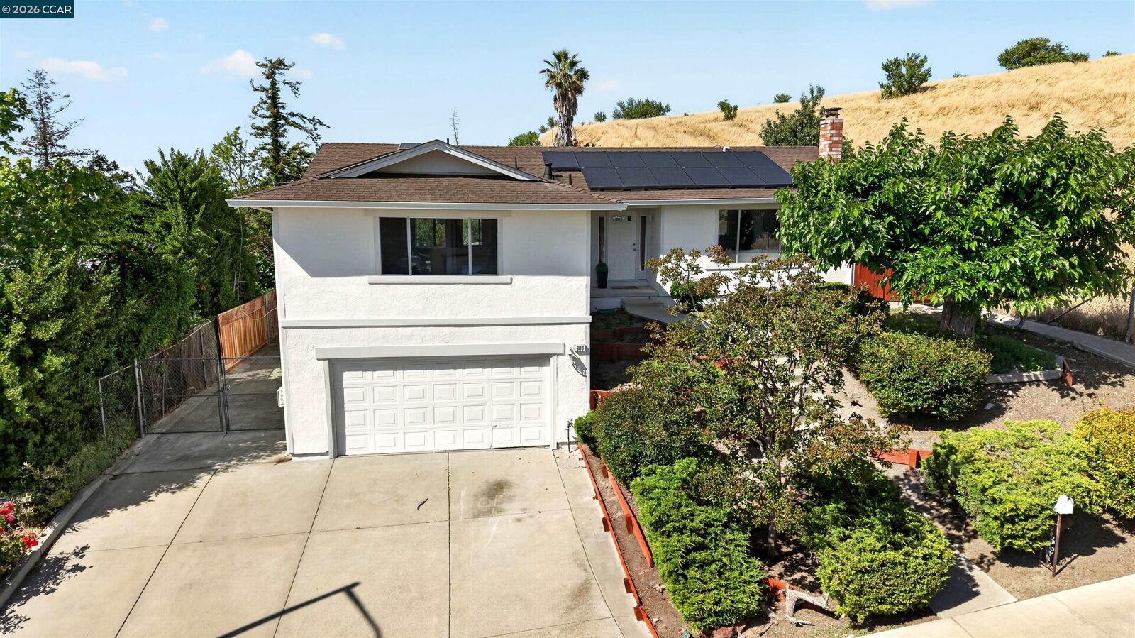 Property Photo: 800 Gloucester St CA 94509