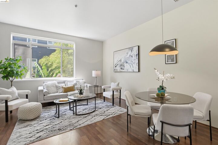 Property Photo:  1253 Pine St  CA 94607 