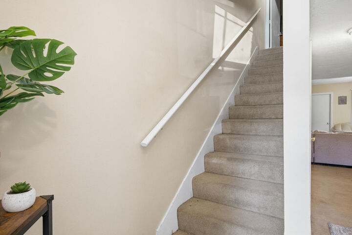 Property Photo:  2413 Suwanee Lane  FL 32547 