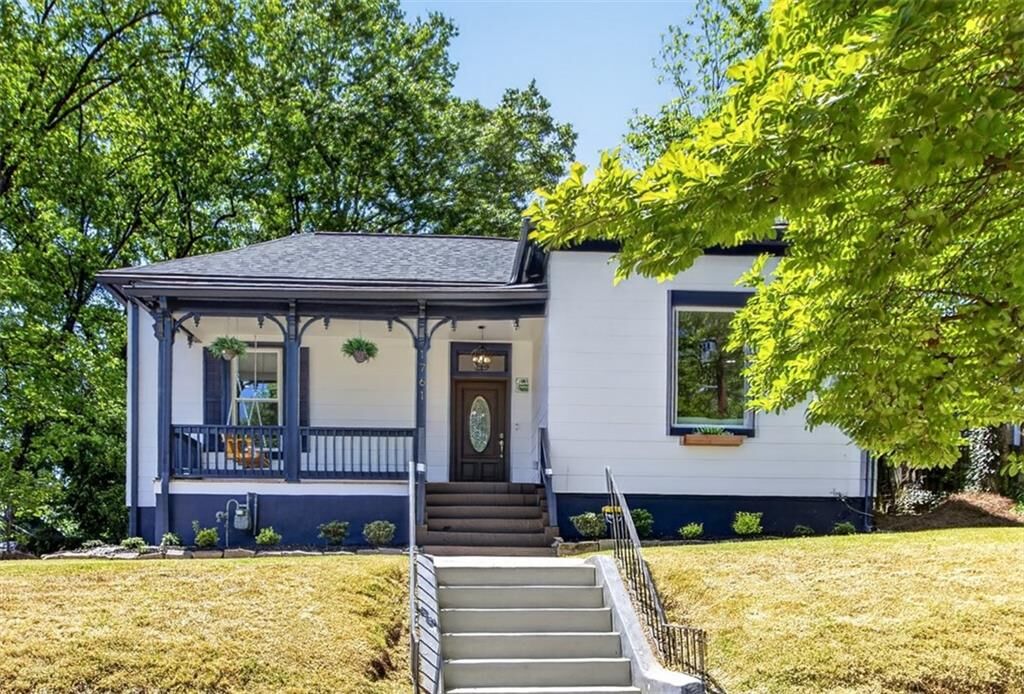 Property Photo:  1761 Hosea L Williams Drive SE  GA 30317 