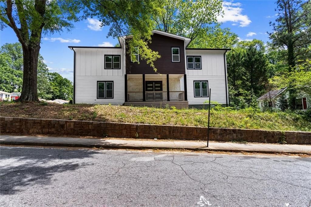 Property Photo:  1081 Napier Street SE  GA 30316 