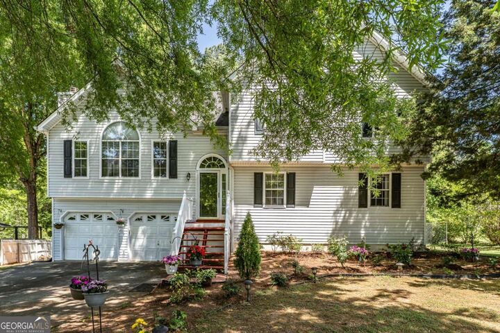 Property Photo:  13 Greystone Lane NW  GA 30121 