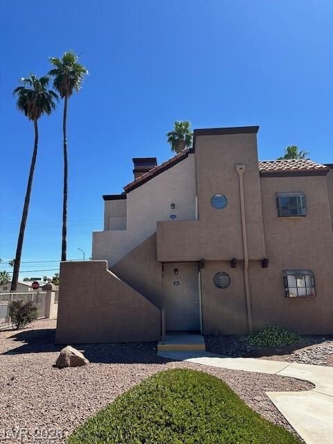 Property Photo:  2987 Juniper Hills Boulevard 203  NV 89142 