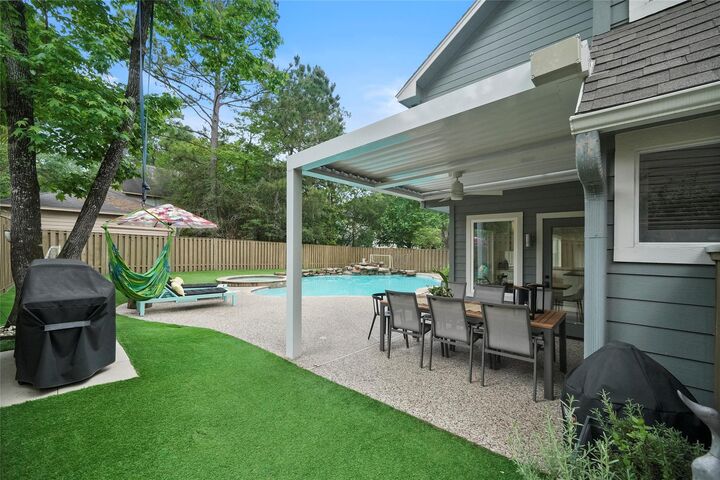 Property Photo:  31 Purple Martin Place  TX 77381 