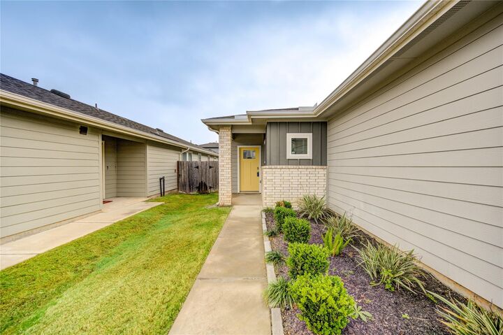 Property Photo:  12525 Abbey House Court  TX 77047 