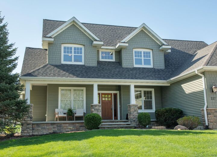 Property Photo:  217 Oak Ridge Circle Circle  IA 50677 