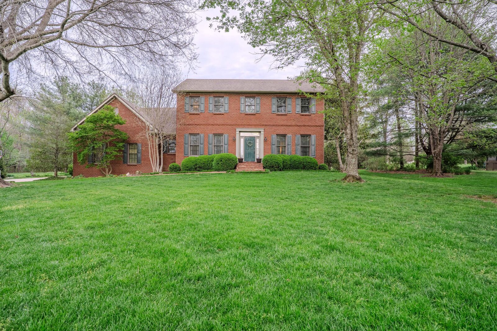 Property Photo:  1021 Wesbend Drive  KY 40601 