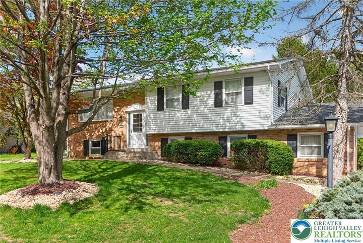 Property Photo:  1105 Bryant Street  PA 18104 