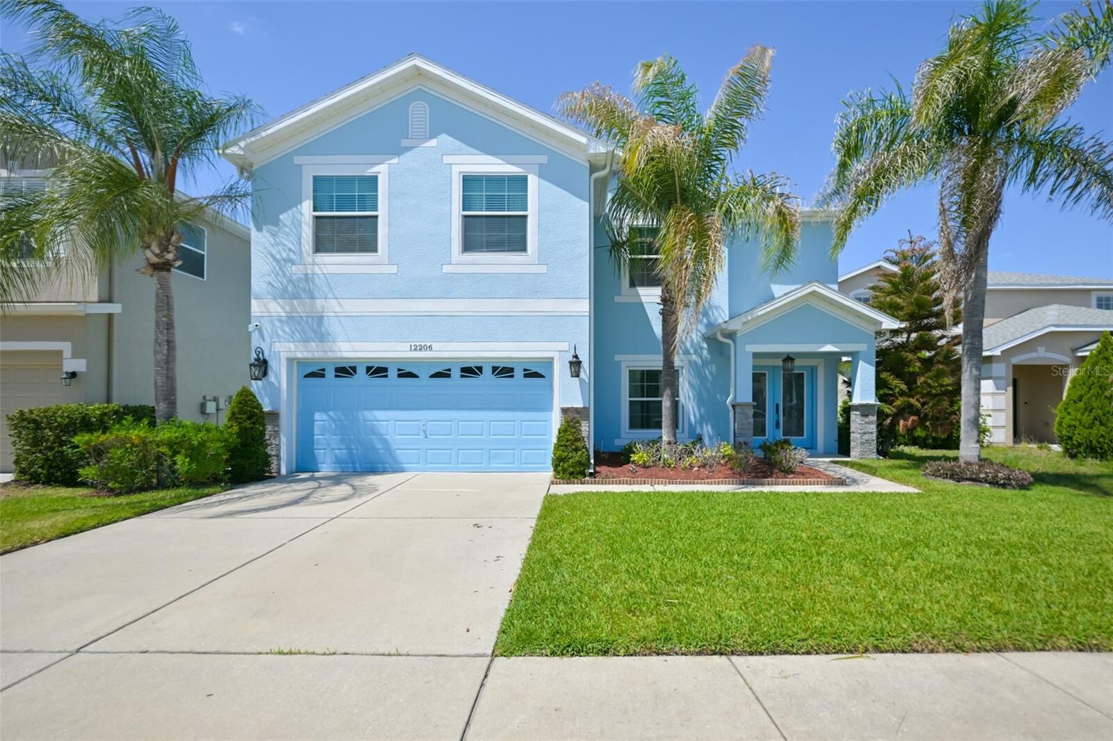 Property Photo:  12206 Citrus Leaf Drive  FL 33534 