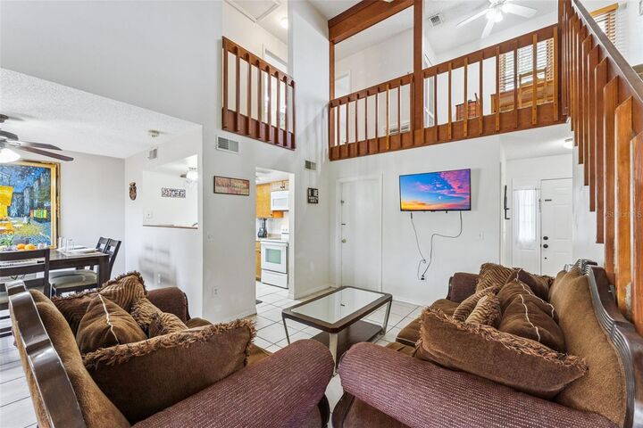 Property Photo: 1017 Monroe Avenue FL 34769