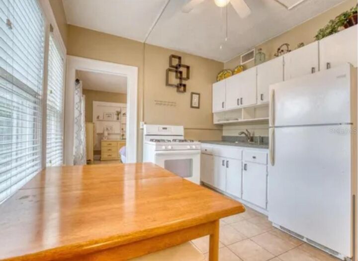 Property Photo:  1741 1st Street S  FL 33701 