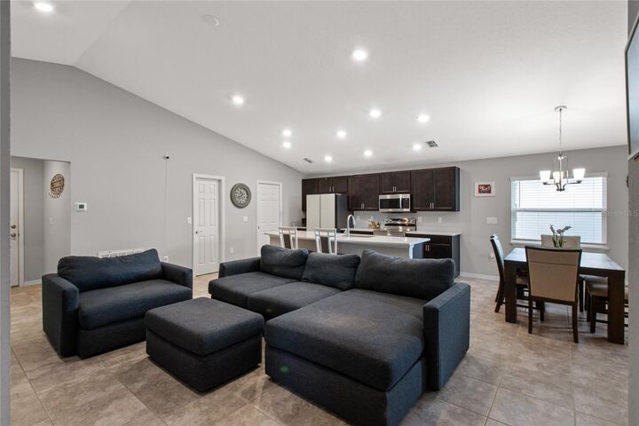 Property Photo:  524 Scenic Bluff Boulevard  FL 33853 