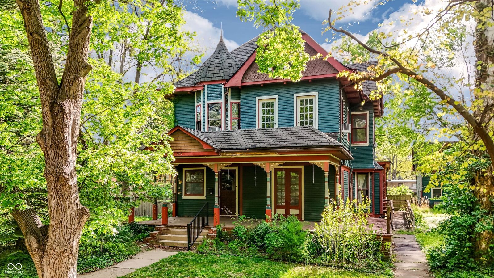 Property Photo:  795 Woodruff Place Middle Drive  IN 46201 